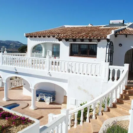 Book It Attias Villa