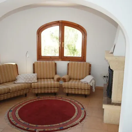 Book It Attias * Moraira